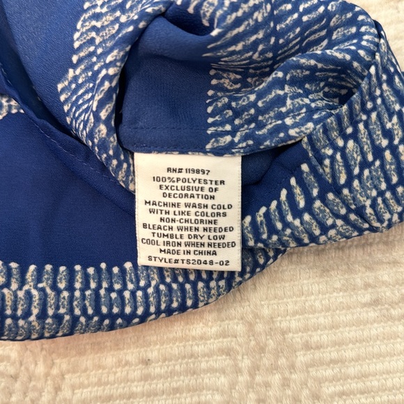 Collective Concepts Tank - Picture 6 of 6